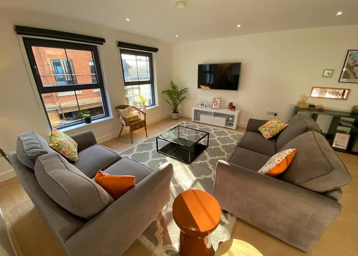 Coastal Links, Main Street Portrush, 1 To 5 Guests