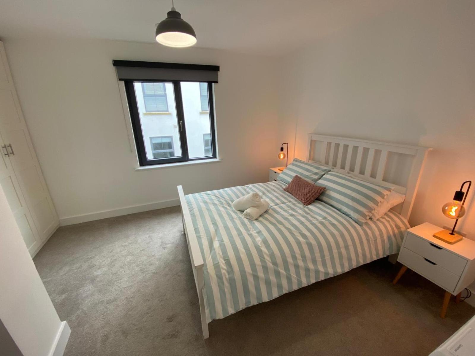 Apartment Coastal Links, Main Street Portrush, 1 To 5 Guests