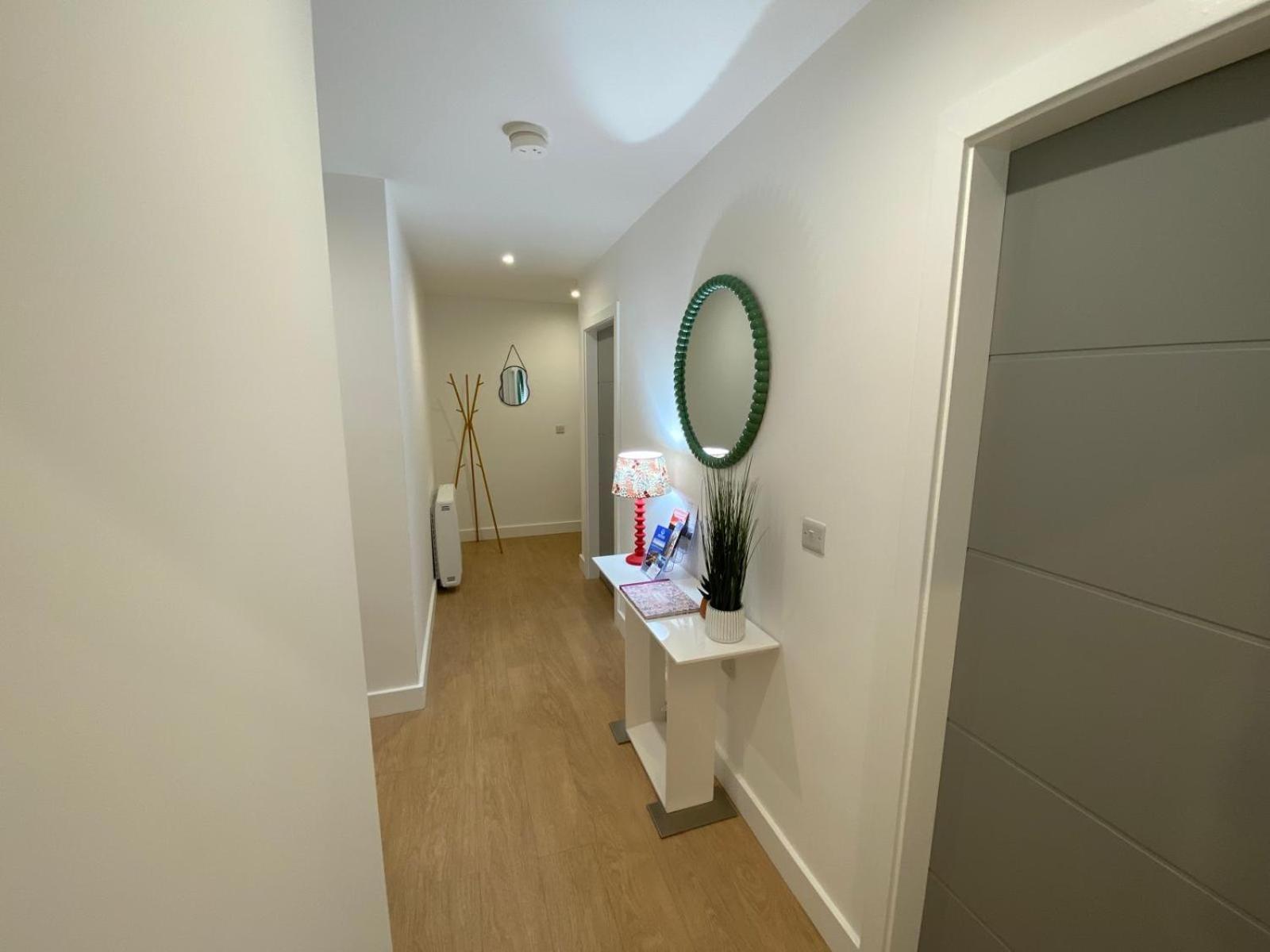 Coastal Links, Main Street Portrush, 1 To 5 Guests Portrush